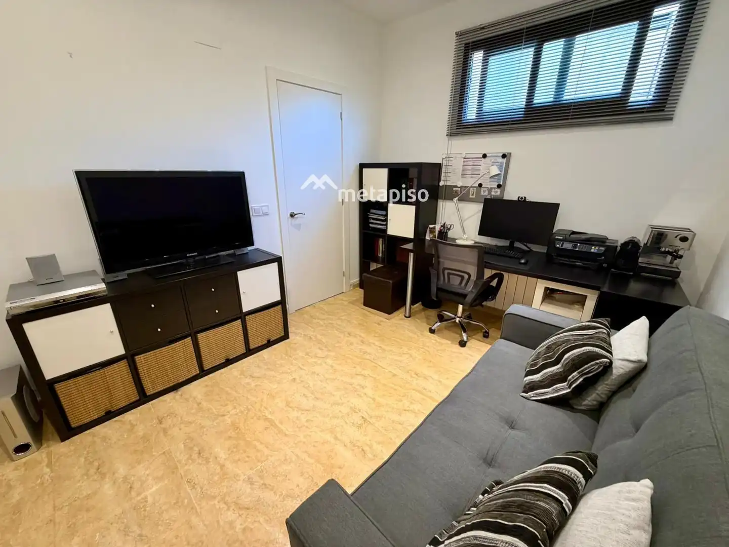 Casa adosada en venta en Santa Margarida I Els Monjos con Aire acondicionado, Calefacción y Terraza