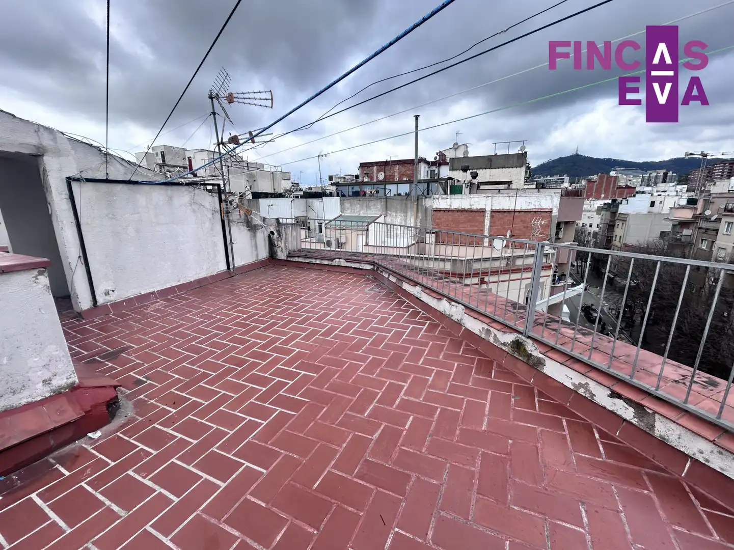 Terrace of Flat for sale in L'Hospitalet de Llobregat