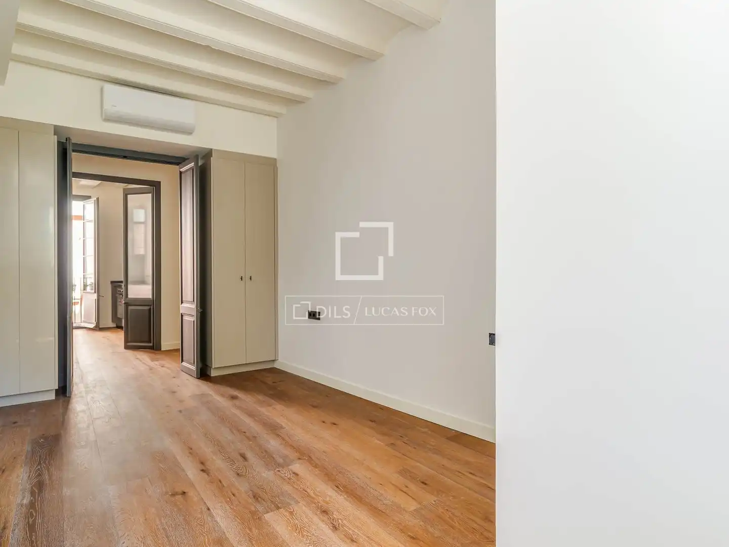 Piso en venta en Barcelona con Aire acondicionado, Parquet y Amueblado