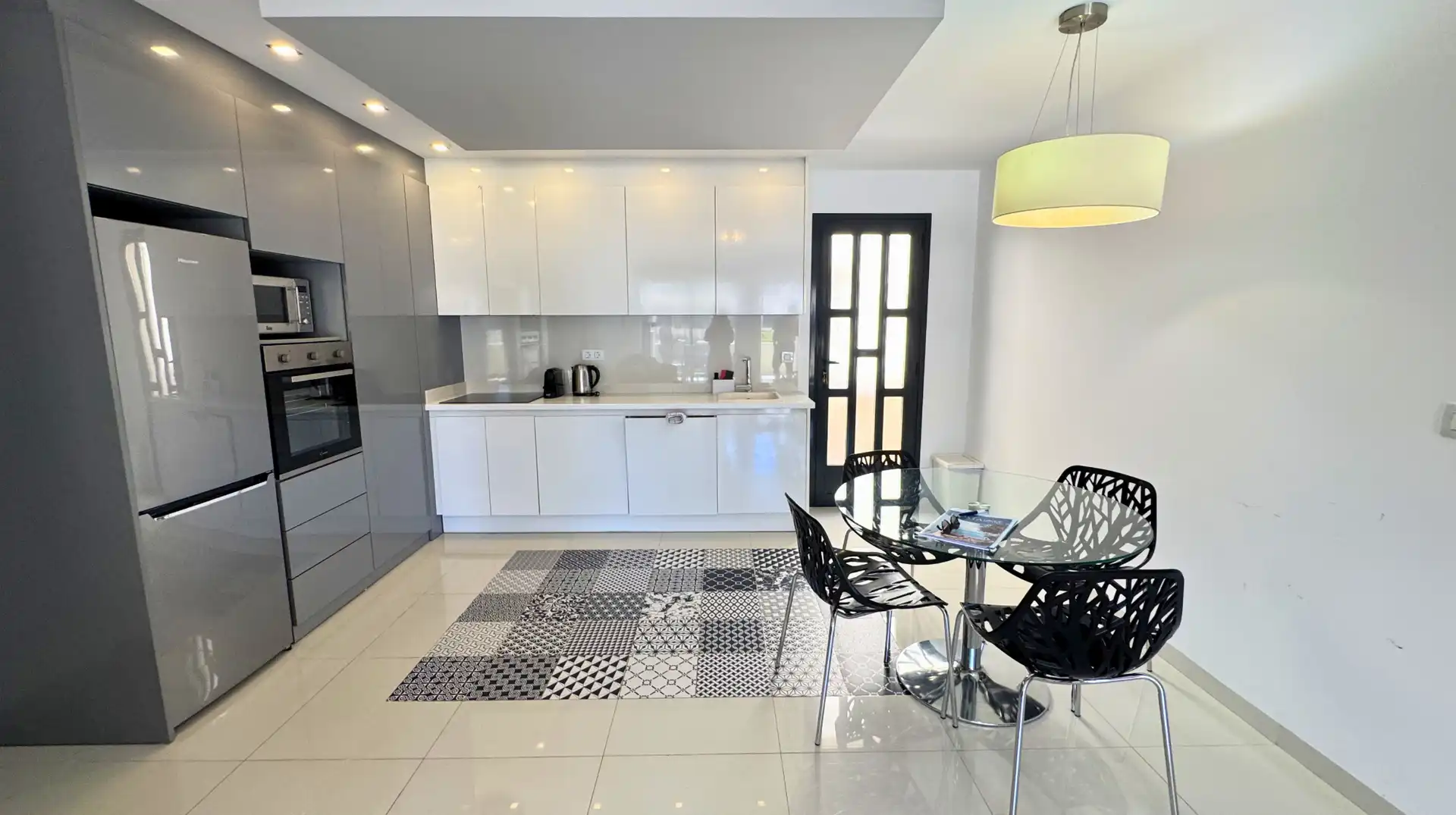 Cocina de Planta baja en venta en Pilar de la Horadada con Aire acondicionado, Terraza y Piscina