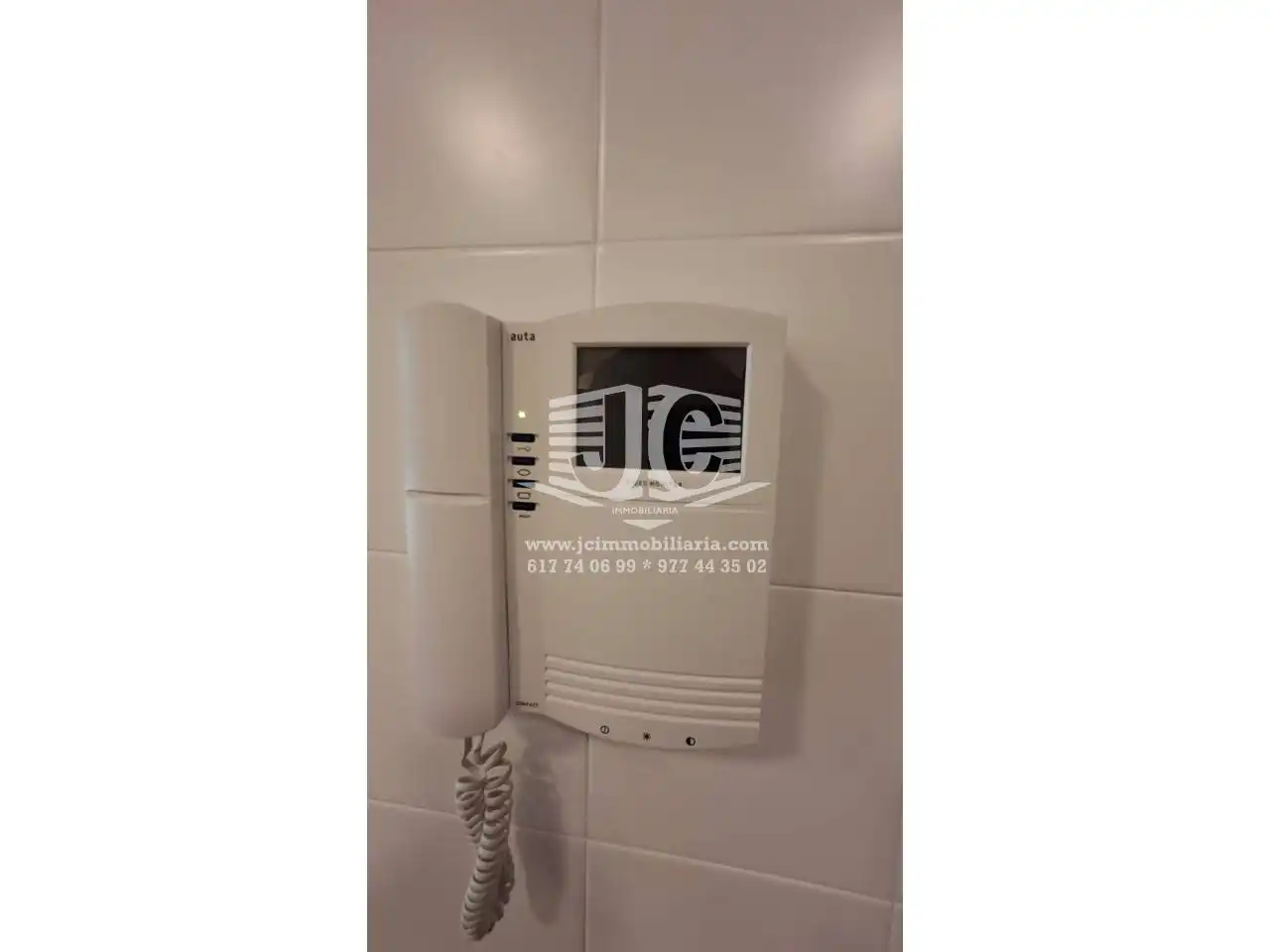Baño de Piso de alquiler en Tortosa con Aire acondicionado, Terraza y Amueblado