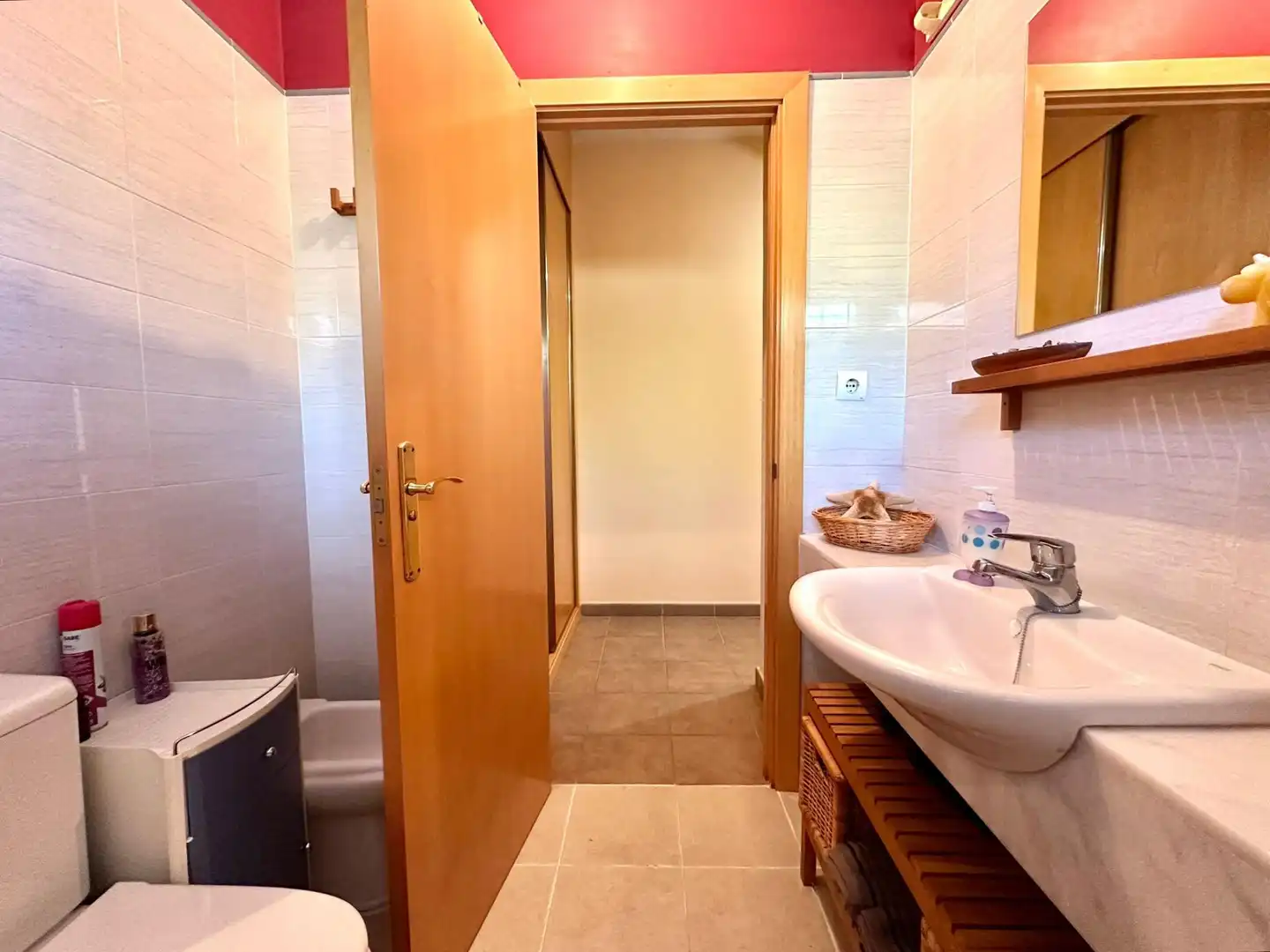 Baño de Planta baja en venta en Almería