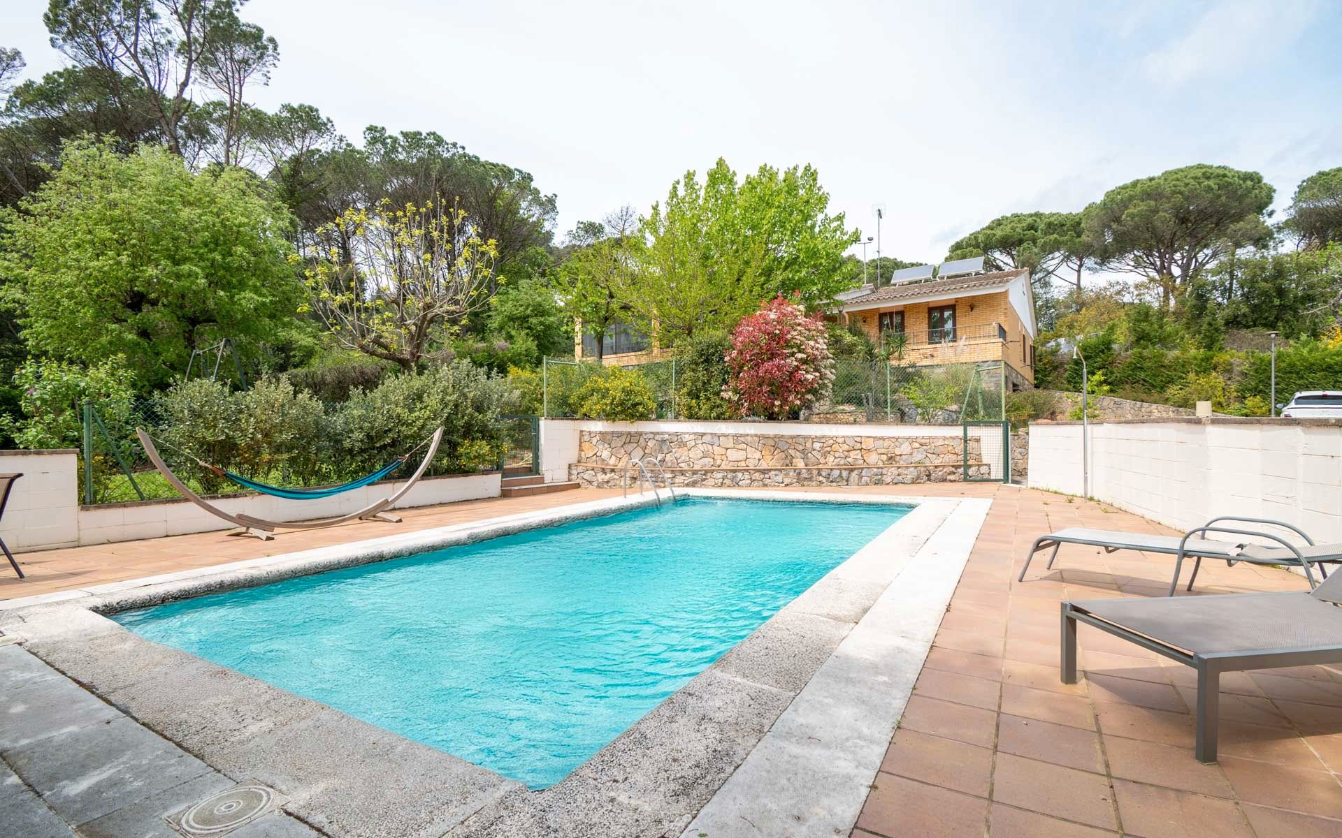 Swimming pool of House or chalet for sale in Quart  with Heating, Private garden and Terrace