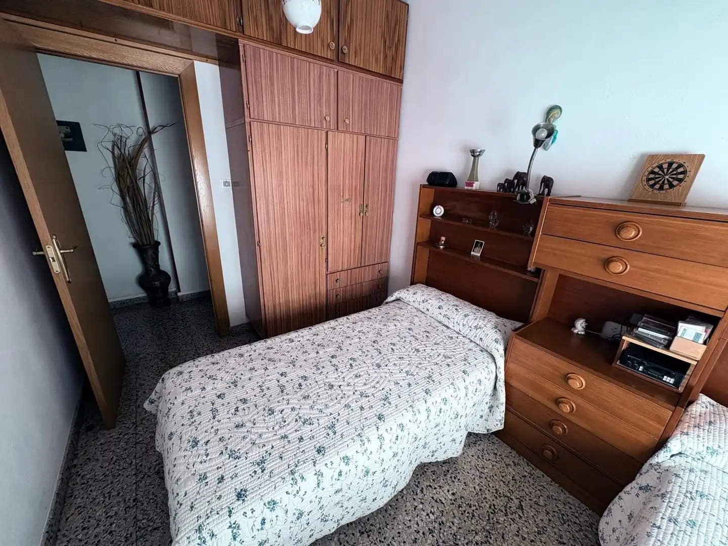 Habitación de Piso en venta en Almansa con Calefacción y Amueblado