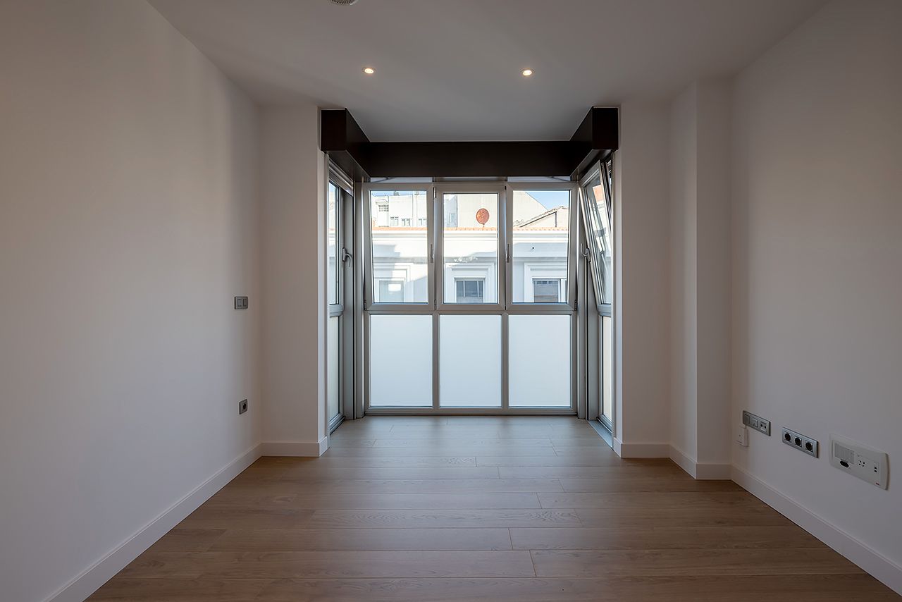 Flat for sale in A Coruña Capital   with Heating, Oven and Washing machine