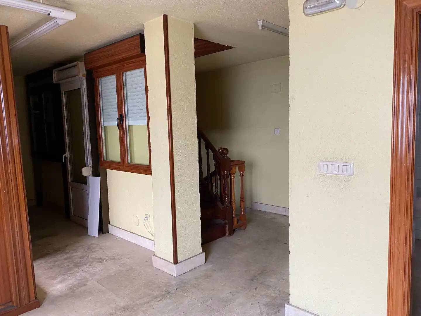 Industrial buildings for rent in Santander