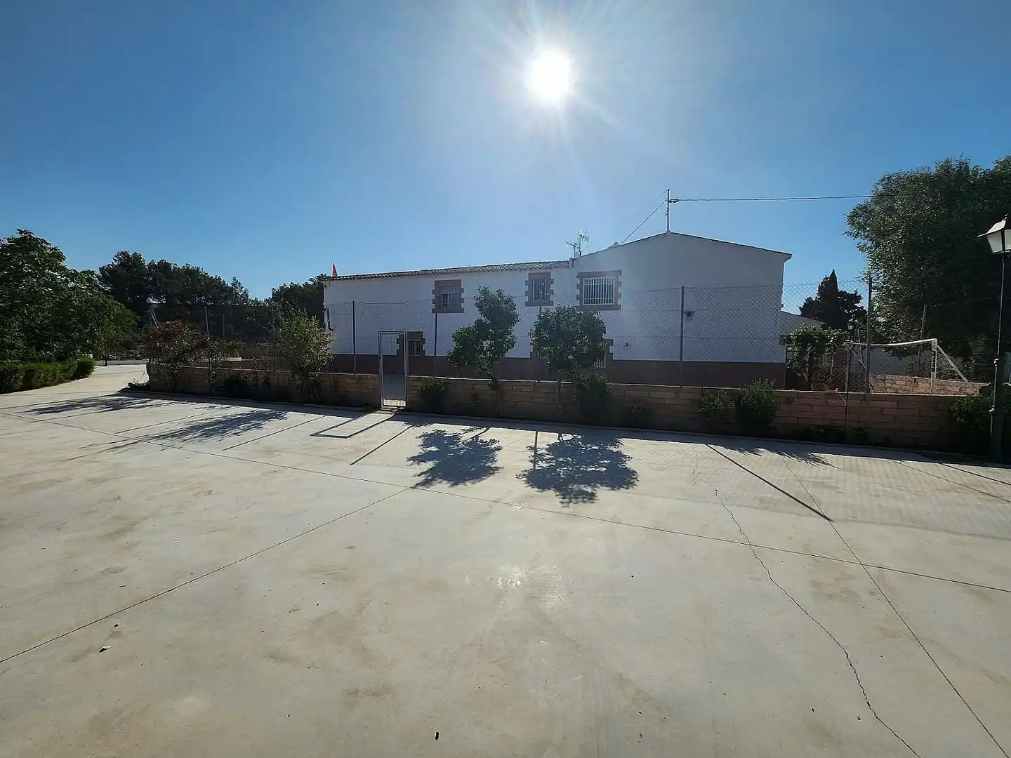 Außenansicht von Country house zum Verkauf in Villena mit Terrasse und Möbliert