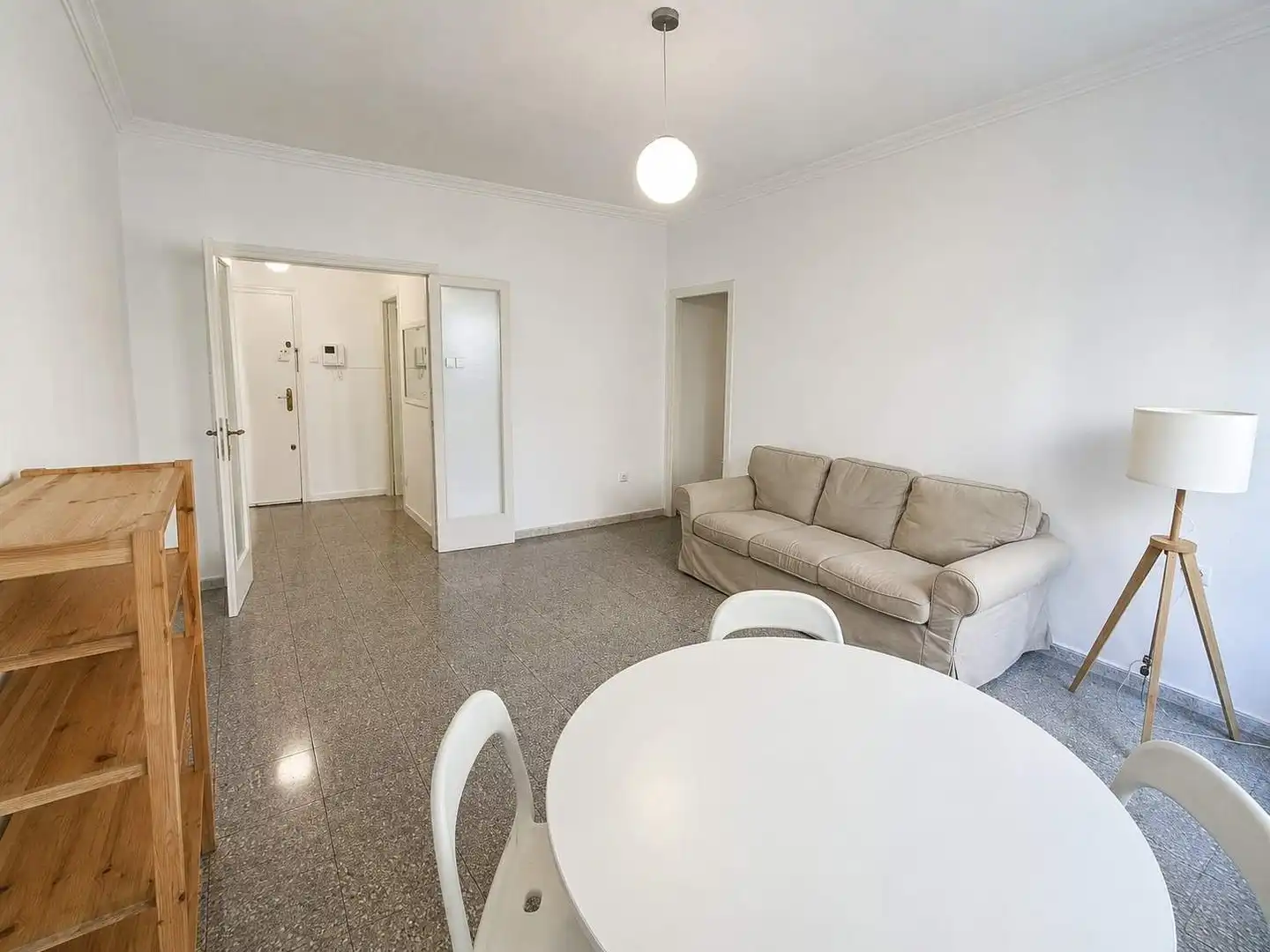 Sala d'estar de Pis de lloguer en Barcelona amb Moblat