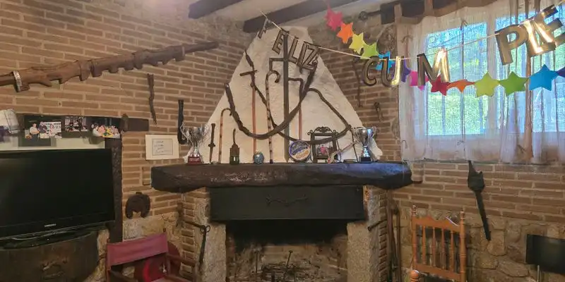 Casa o chalet en venta en Avenida Constitución , Arenas de San Pedro