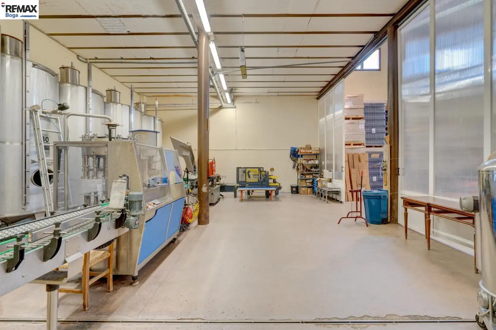 Commercial properties for sale in Cordovín  with Furnished