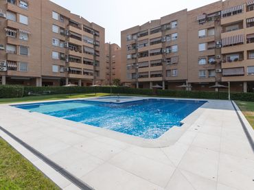 Piso con balcón en venta en Calle Calle Virgen del Monte