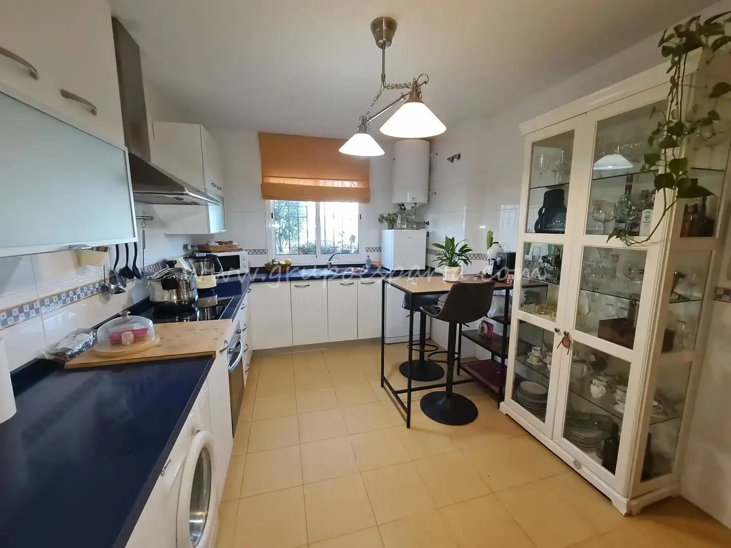 Cocina de Casa adosada en venta en Huévar del Aljarafe con Aire acondicionado, Jardín privado y Terraza