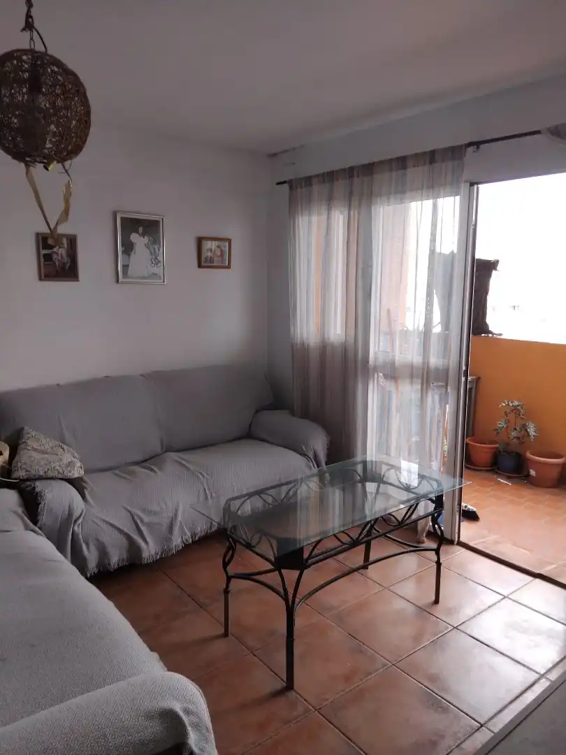 Living room of Flat for sale in Algeciras  with Air Conditioner, Heating and Furnished