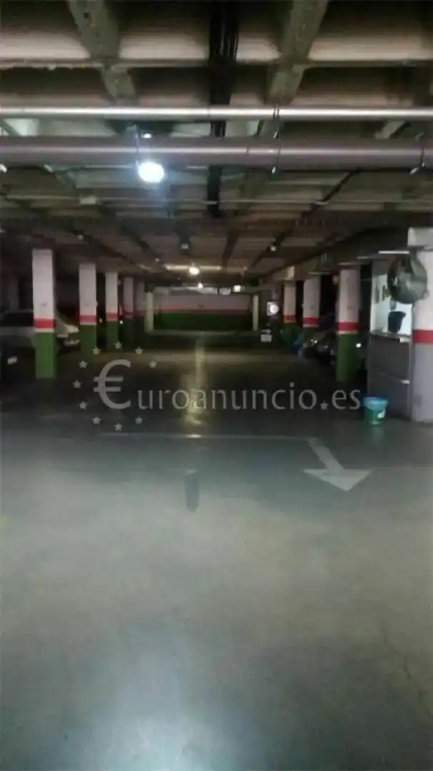 Parking de Garaje de alquiler en Beiro