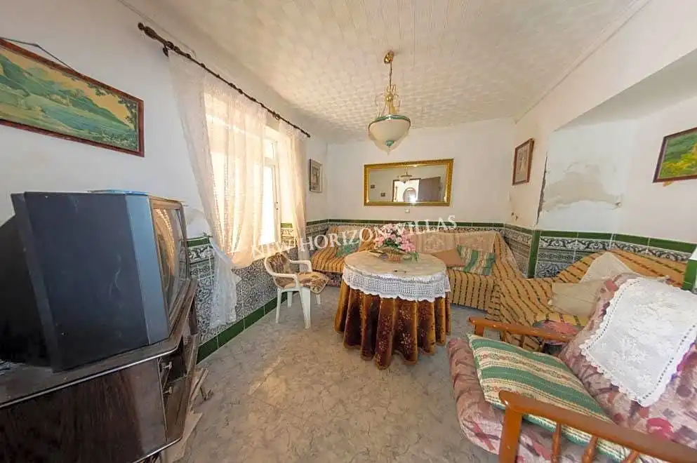 Country homes for sale in centro, Arboleas