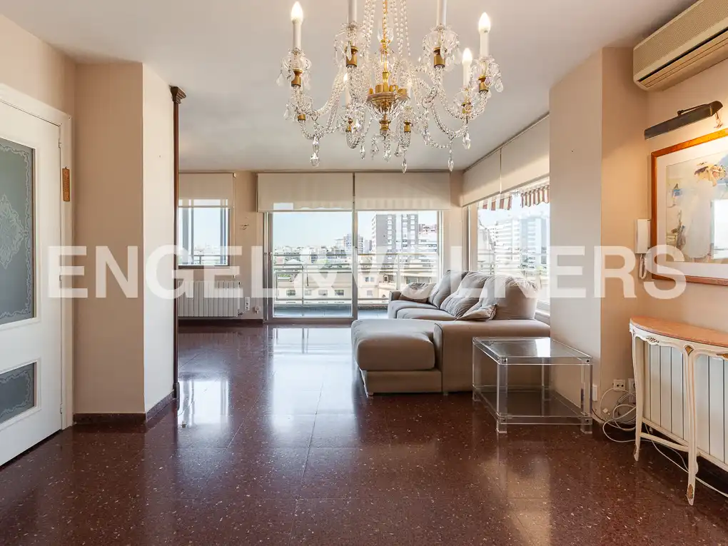 Living room of Flat for rent in Valencia  with Air Conditioner, Heating and Terrace