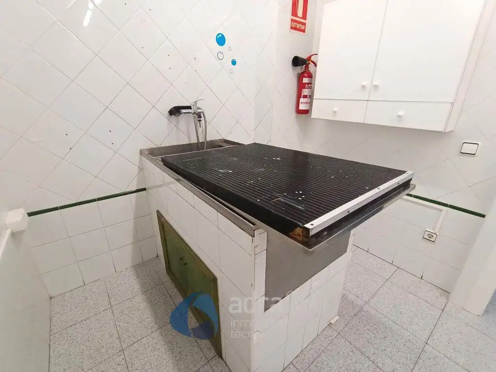 Business premises for sale in Avenida de Navarra, imagen 5