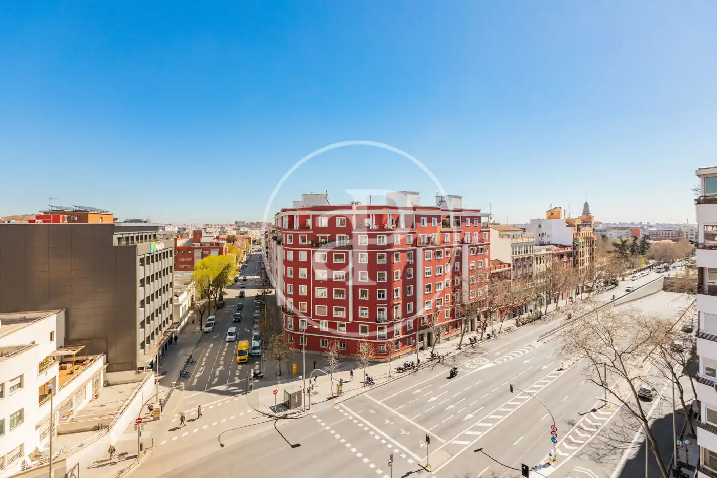 Vista exterior de Pis en venda en Madrid amb Aire condicionat, Calefacció i Piscina comunitària