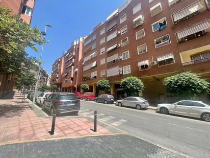 Vista exterior de Pis en venda en Benidorm amb Balcó
