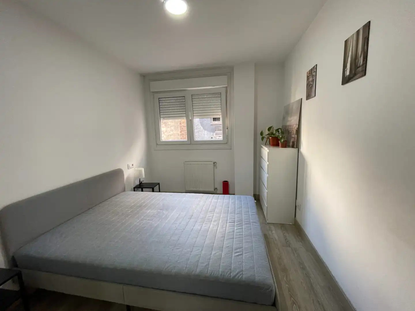 Habitación de Apartamento de alquiler en Sama