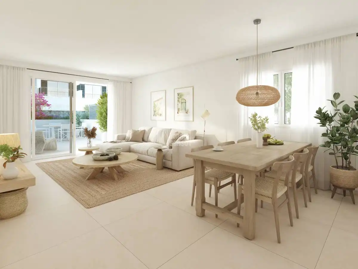 Sala d'estar de Apartament en venda en Es Mercadal amb Jardí privat, Terrassa i Piscina