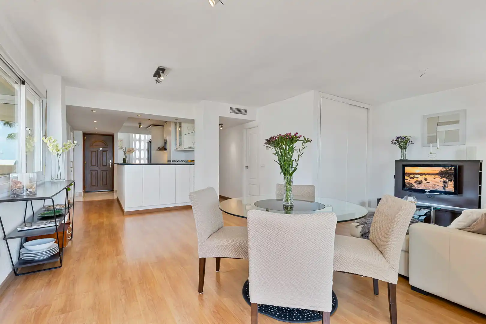 Dining room of Apartments for sale in Fuengirola  with Terrace, Furnished and Internet