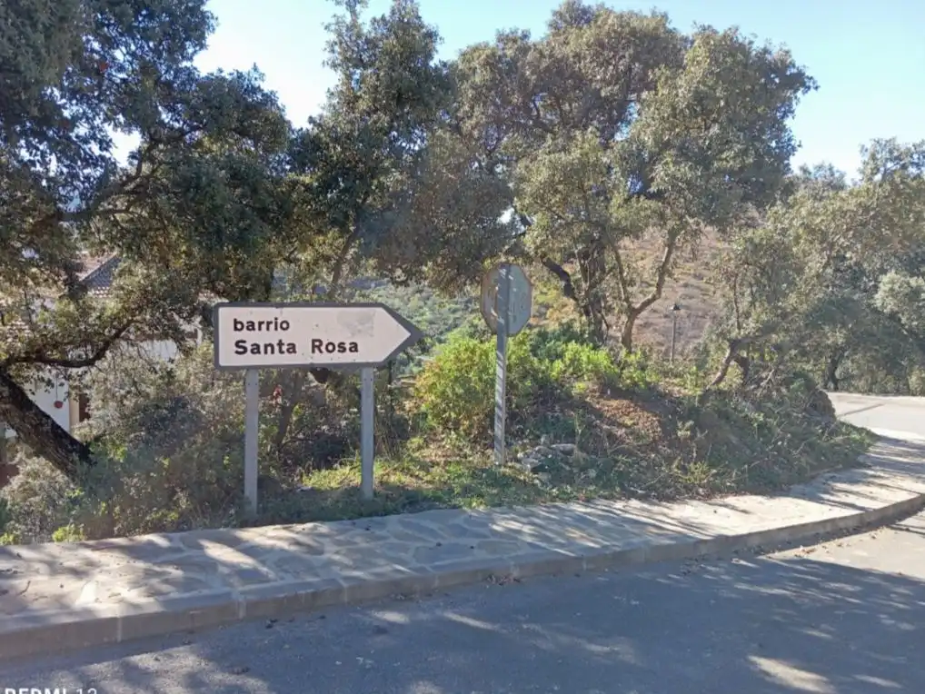 Vista exterior de Casa o xalet en venda en Igualeja amb Balcó