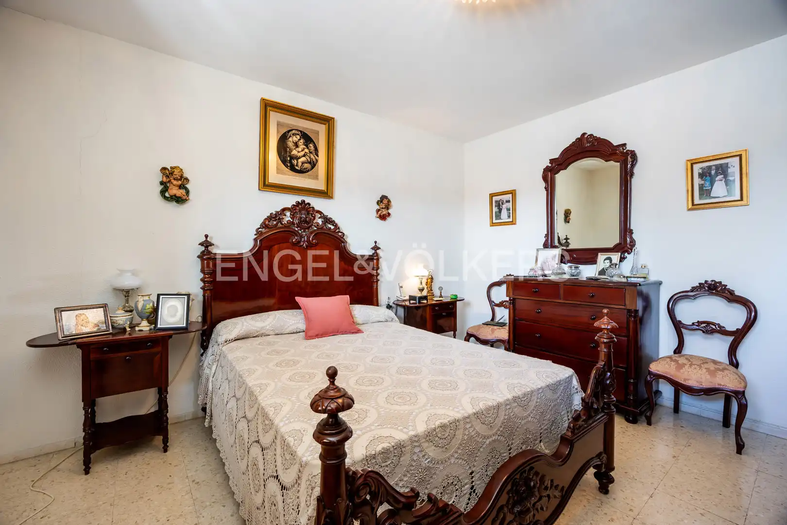 Habitación de Apartamento en venta en Sanlúcar de Barrameda con Calefacción, Terraza y Balcón