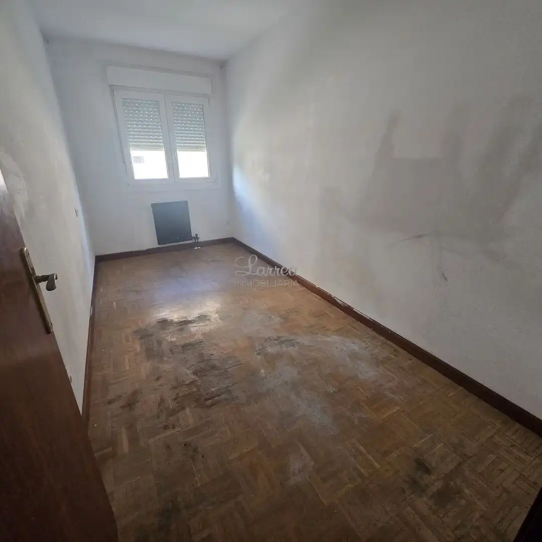 Dormitori de Pis en venda en Amorebieta-Etxano amb Calefacció i Traster