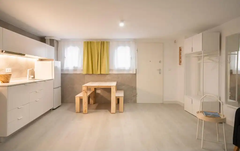 Dúplex de alquiler en Málaga con Amueblado y Lavadora
