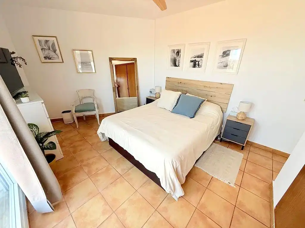 Habitación de Dúplex en venta en Vélez-Málaga con Aire acondicionado, Terraza y Trastero
