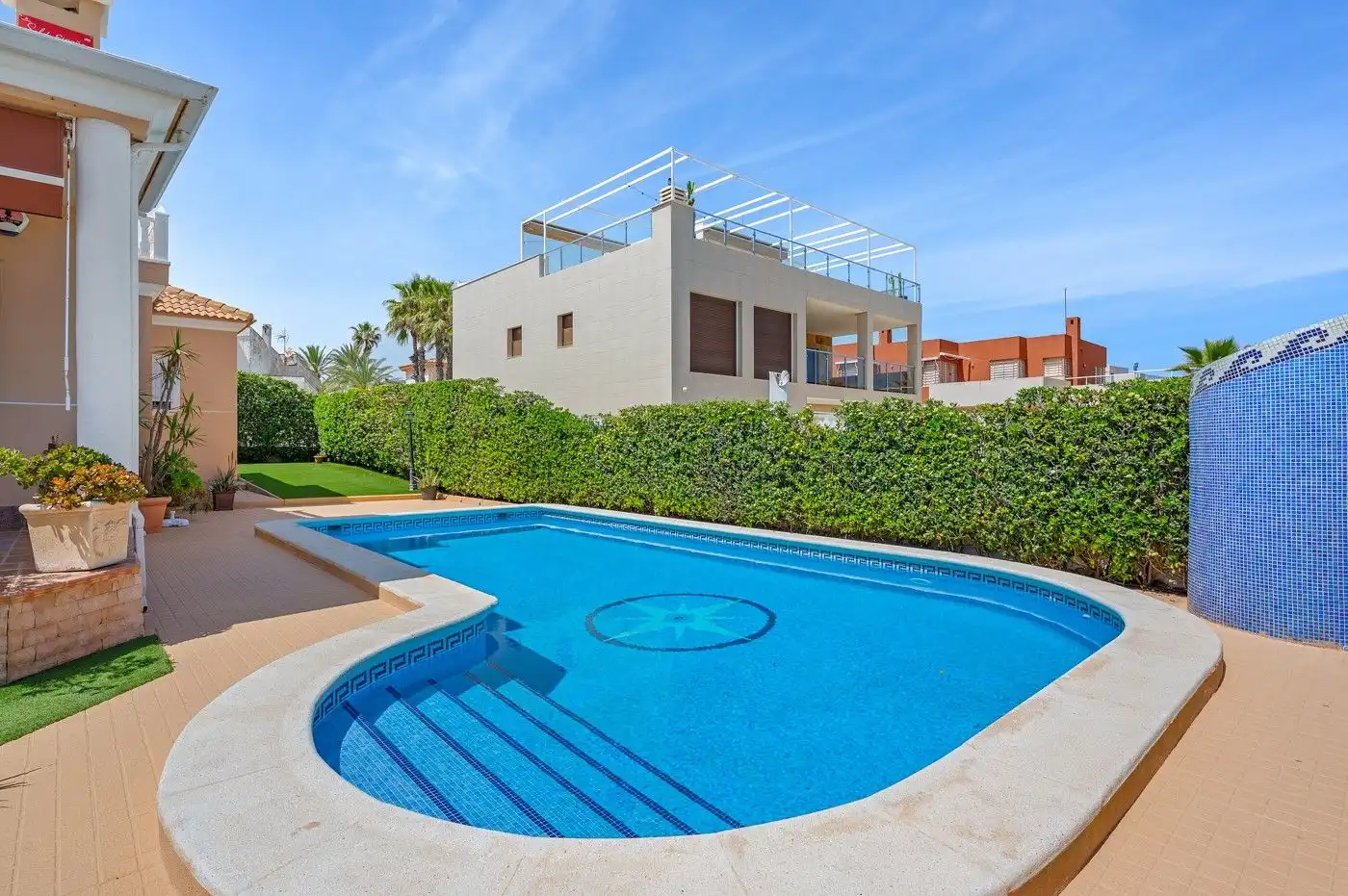 Chalet con piscina en venta en La Mata, imagen 7