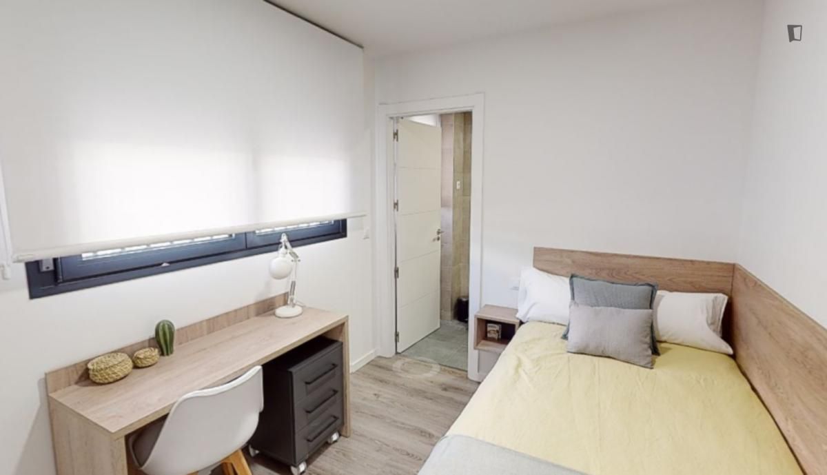 Bedroom of Flat to share in Getafe  with Air Conditioner, Furnished and Internet