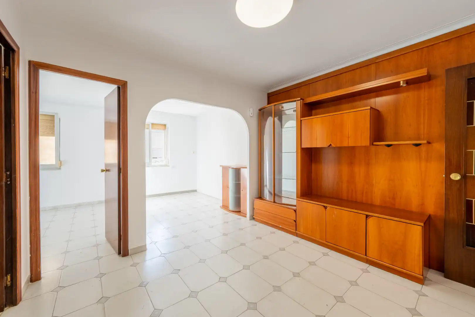 Piso en venta en L'Hospitalet de Llobregat con Aire acondicionado y Horno