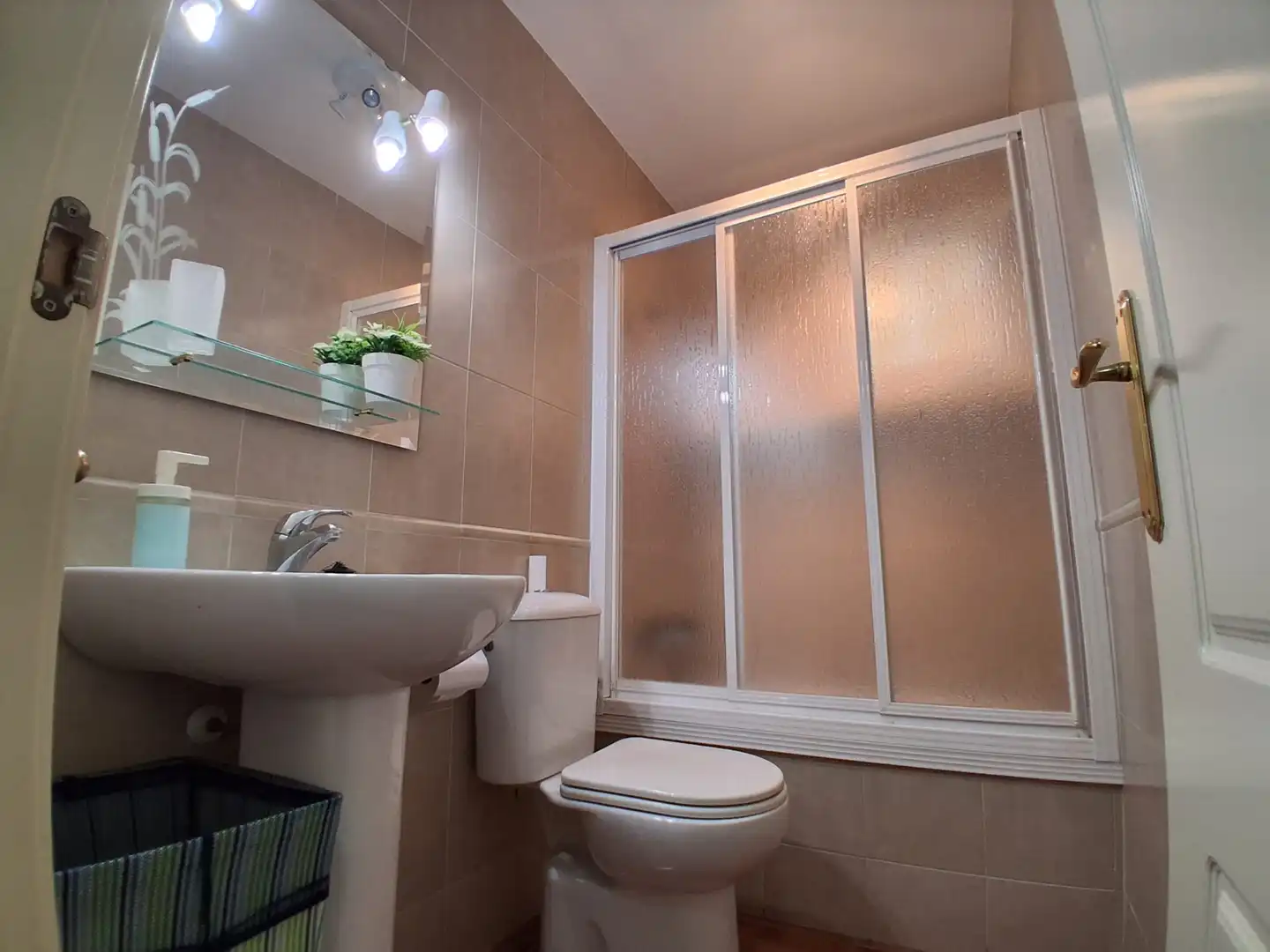 Baño de Piso en venta en Chipiona