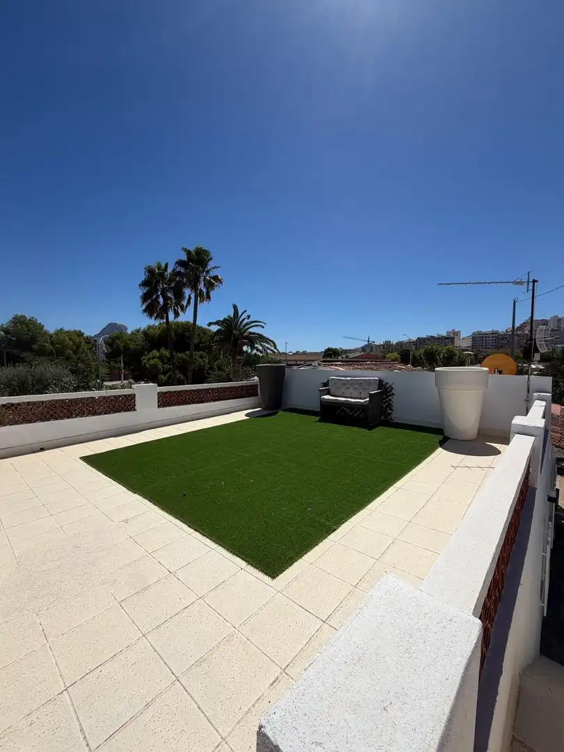 Detached house with pool for sale in Gargasindi - Garduix - Colina del Sol, imagen 4