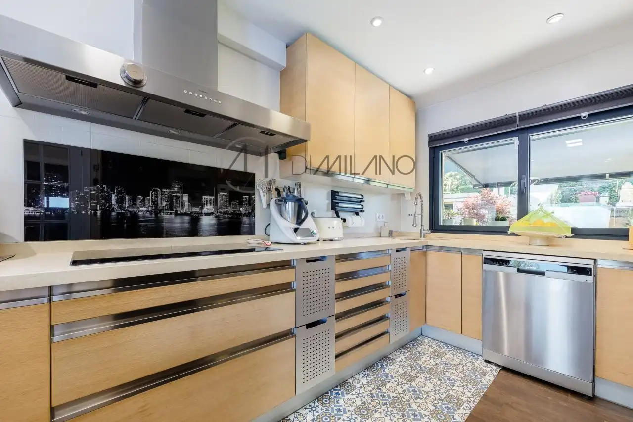 Cocina de Casa o chalet en venta en Nigrán con Calefacción, Jardín privado y Parquet