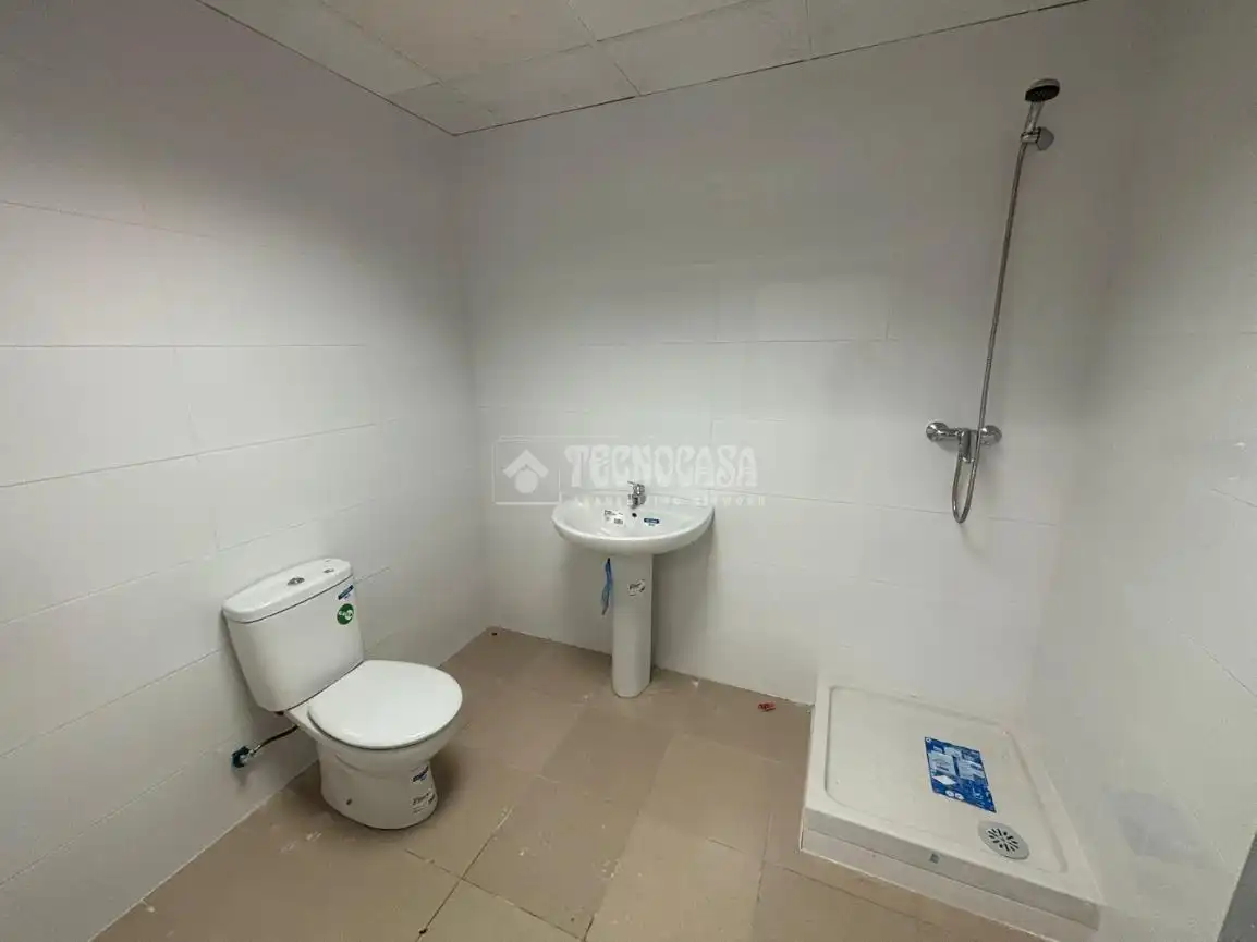 Baño de Local de alquiler en Valencia
