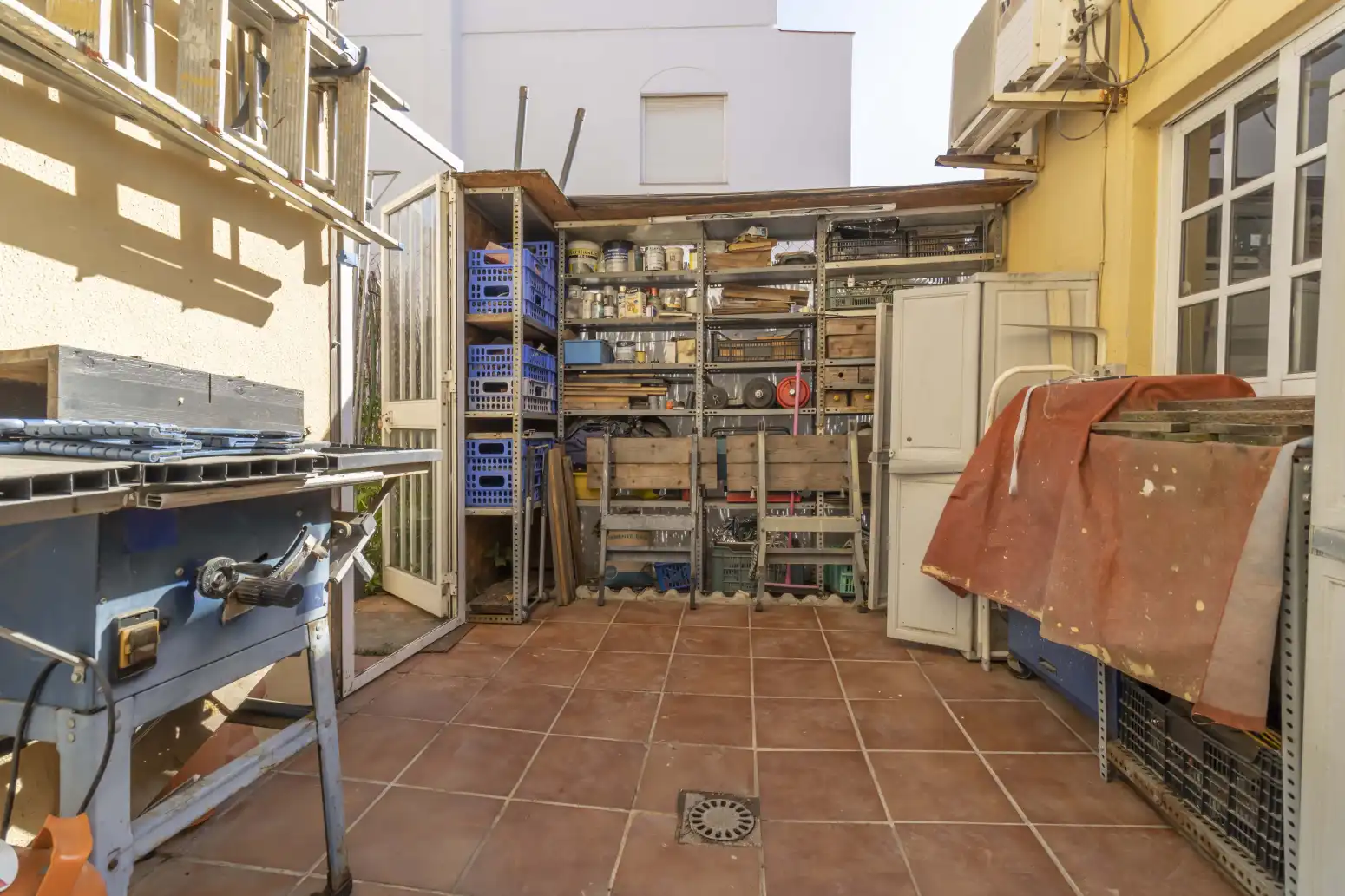 Houses for sale in Bormujos  with Air Conditioner, Terrace and Storage room