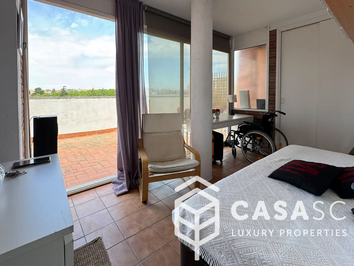 Terrace of Attic for sale in Sant Cugat del Vallès  with Air Conditioner, Heating and Parquet flooring