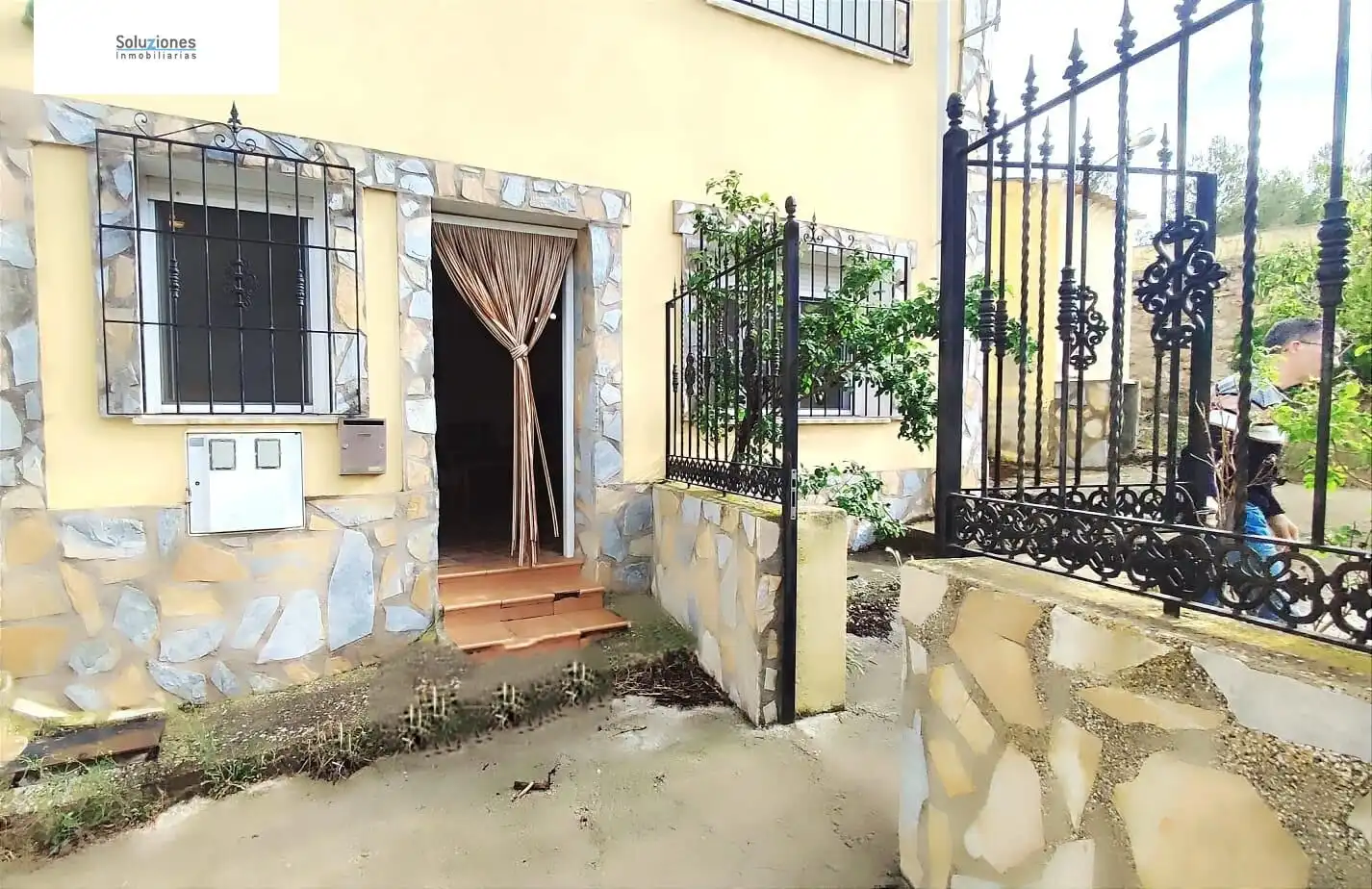 Vista exterior de Finca rústica en venta en Casas de Lázaro con Calefacción