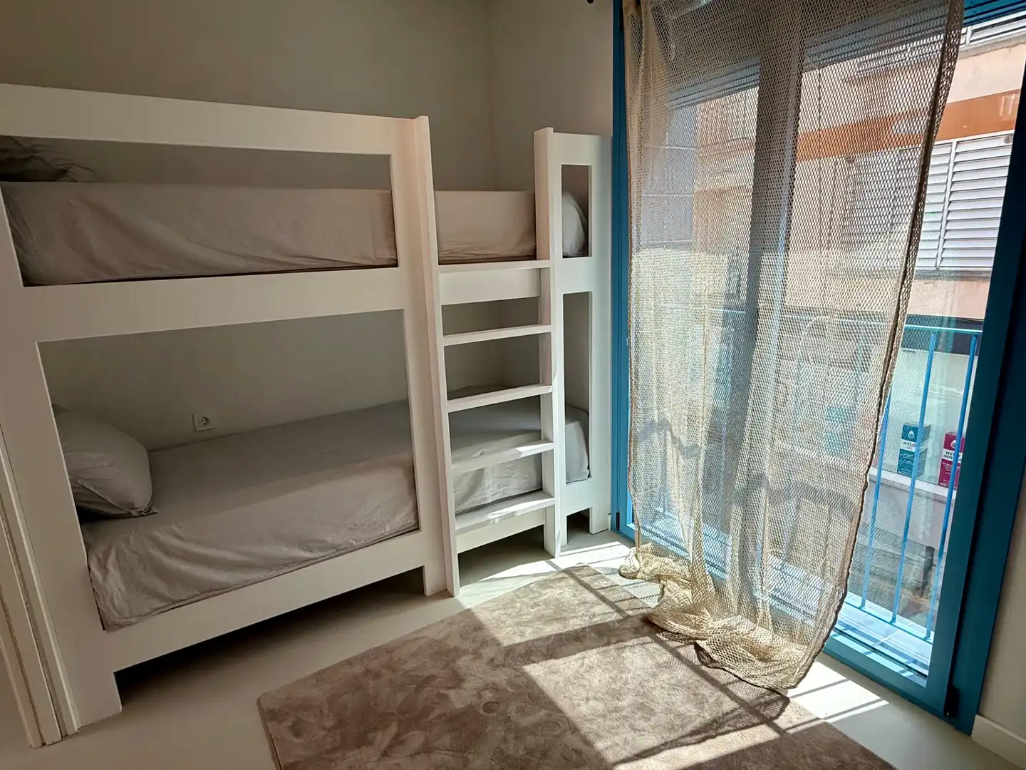 Schlafzimmer von Einfamilien-Reihenhaus zum Verkauf in Palafrugell mit Klimaanlage, Möbliert und Balkon