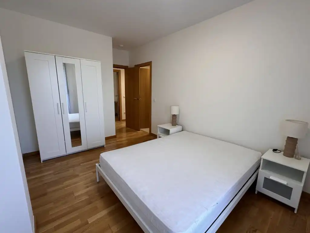 Bedroom of Apartments for rent in  Logroño  with Heating, Parquet flooring and Terrace