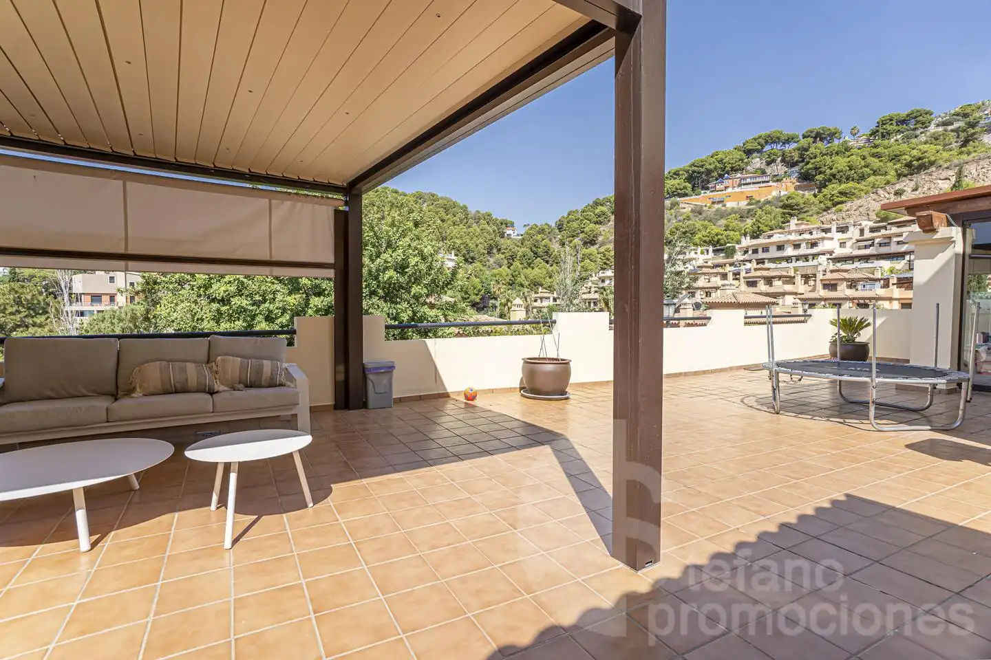 Terrassa de Casa adosada en venda en Málaga amb Aire condicionat, Jardí privat i Terrassa