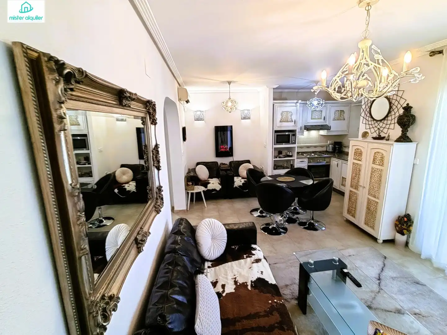 Sala d'estar de Casa o xalet de lloguer en El Campello amb Aire condicionat, Calefacció i Jardí privat