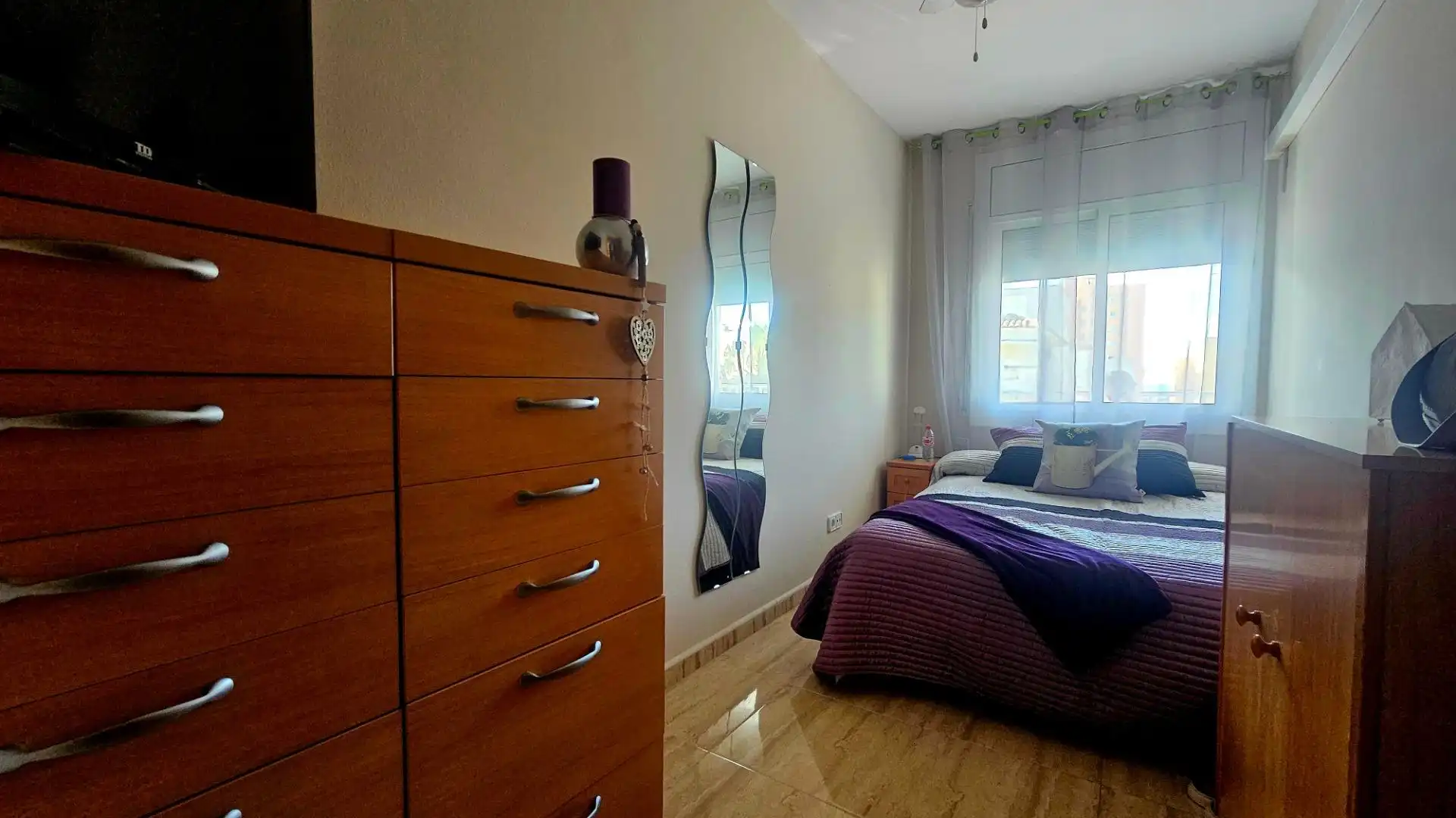 Habitación de Piso de alquiler en Cunit con Aire acondicionado, Terraza y Amueblado