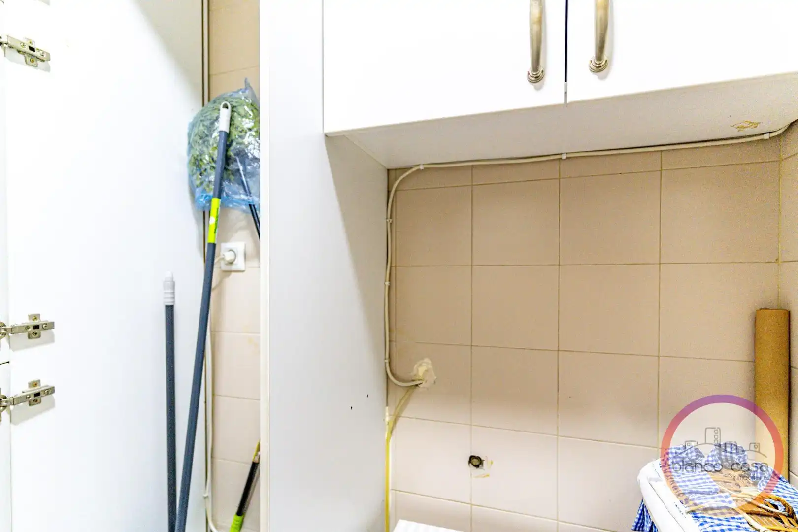 Bathroom of Flat for sale in Carballo  with Heating and Alarm