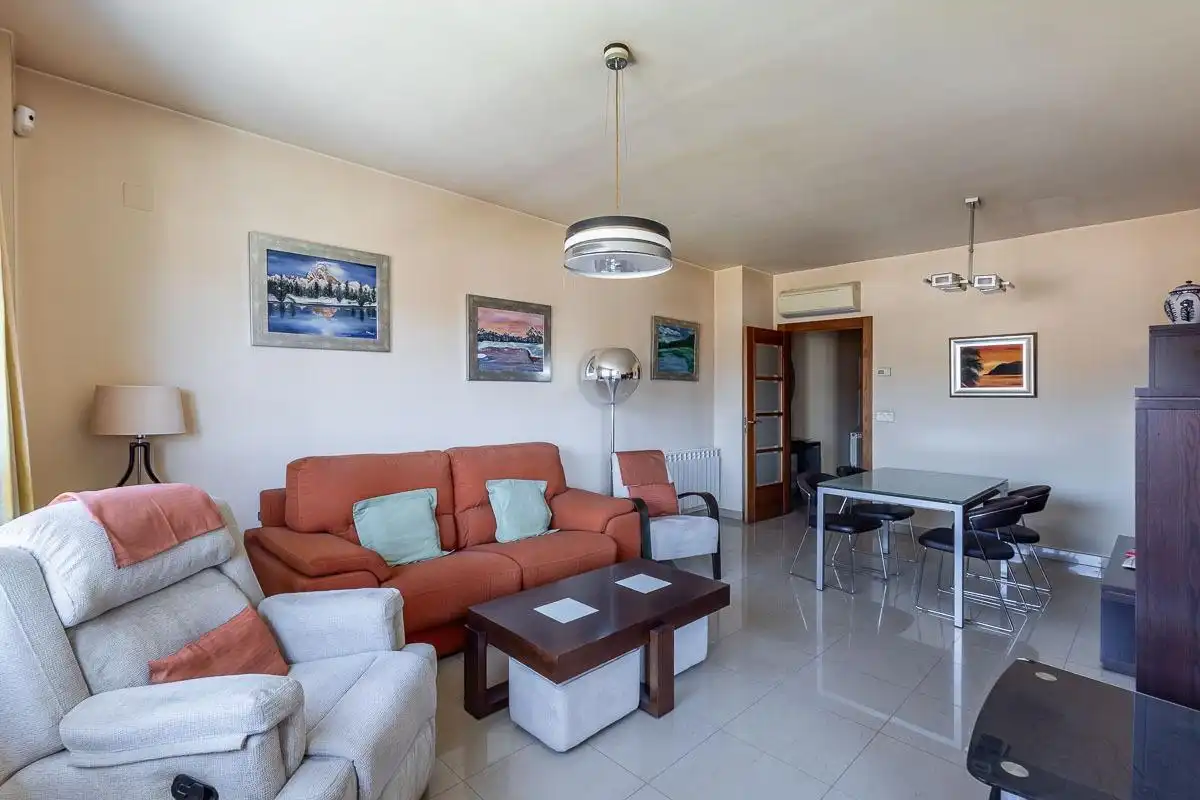 Wohnzimmer von Wohnung zur Miete in Granada mit Klimaanlage, Heizung und Privatgarten
