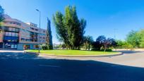 Vista exterior de Dúplex en venda en  Toledo Capital amb Aire condicionat i Terrassa