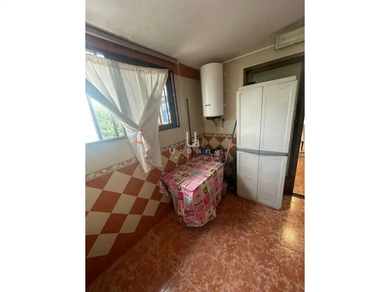 Cuina de Casa o xalet en venda en Alzira amb Aire condicionat, Terrassa i Moblat
